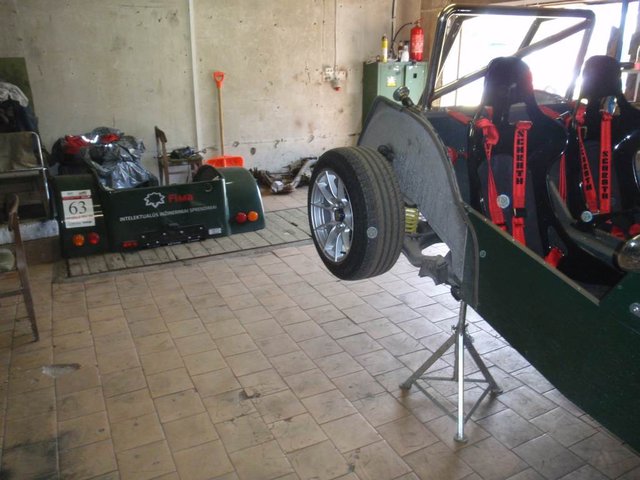 L2.jpg