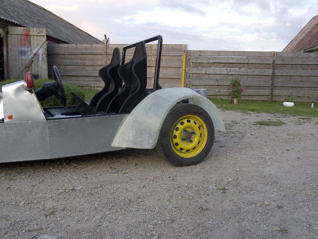 P7018937aa.jpg (329.4 KiB) Viewed 18614 times P7018937aa.jpg