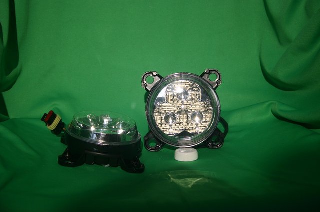 luci led.jpg (168.47 KiB) Viewed 31631 times sidelights and daytime